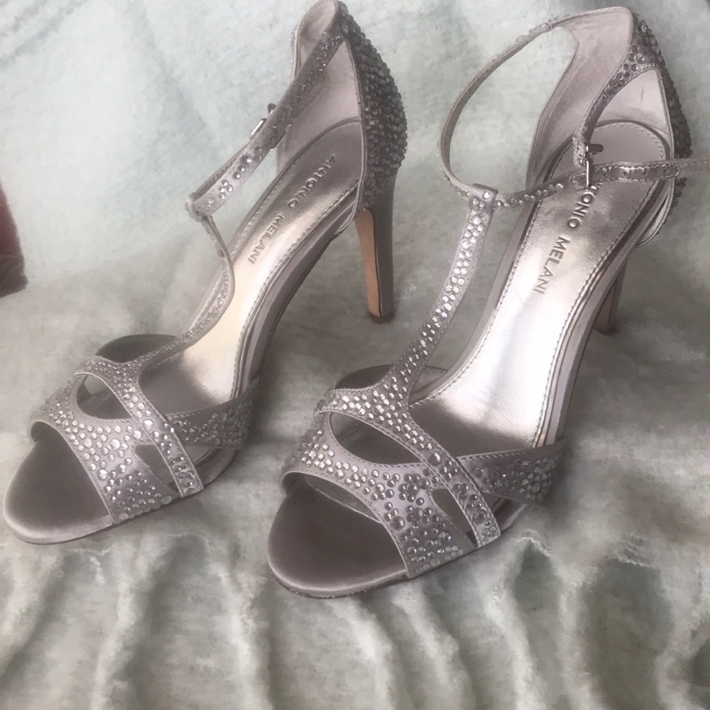 Open toed dress shoes